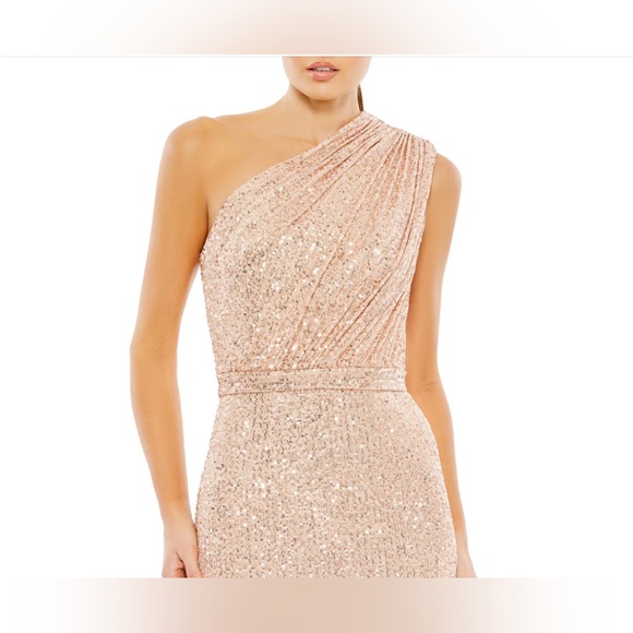 Ieena for Mac Duggal SEQUINED RUCHED ONE SHOULDER GOWN NWT - Picture 3 of 14